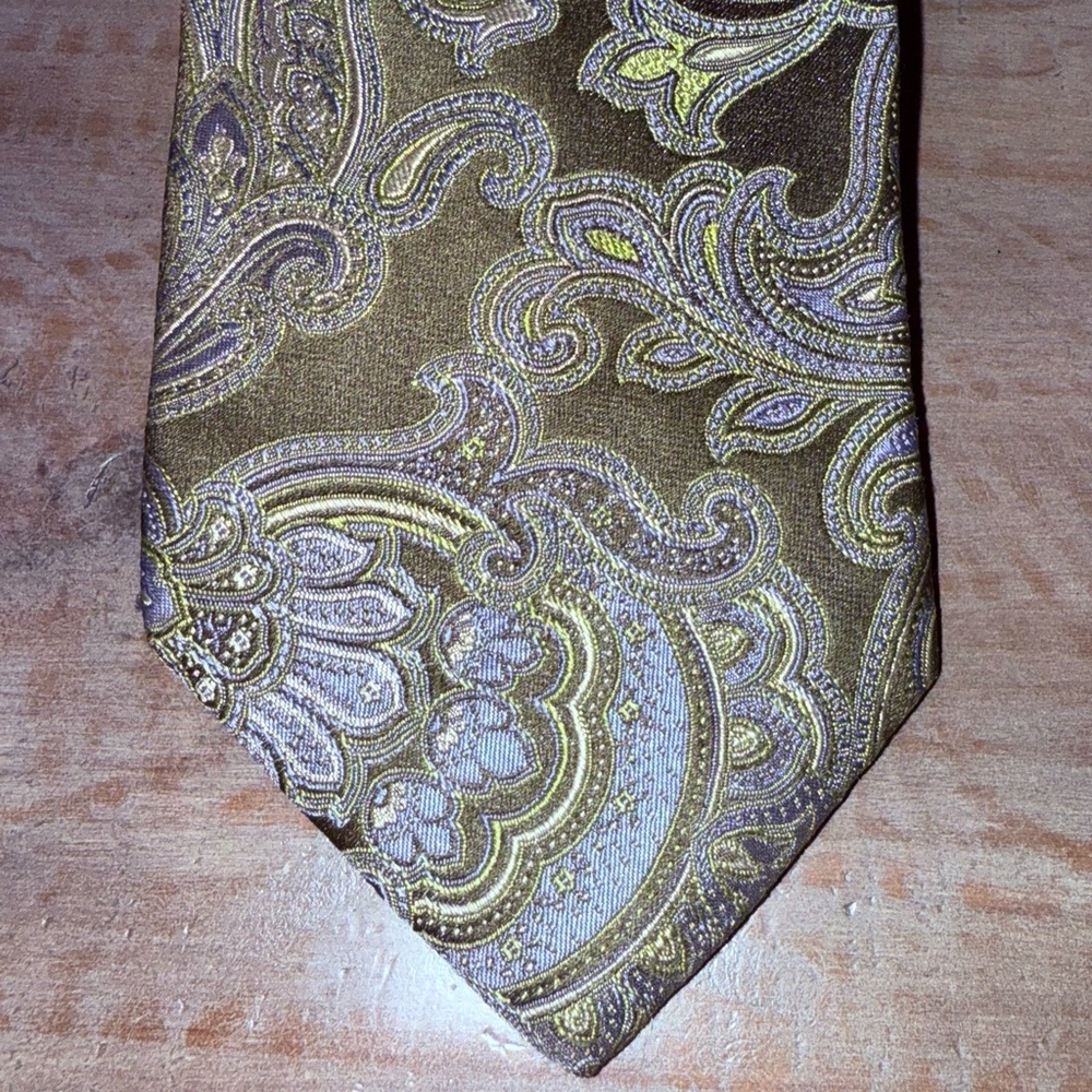 John W. Nordstrom Paisley Tie in Olive and Gold